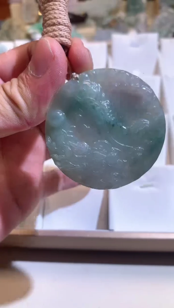 【闪购商品】翡翠颈饰未镶嵌01/24/200