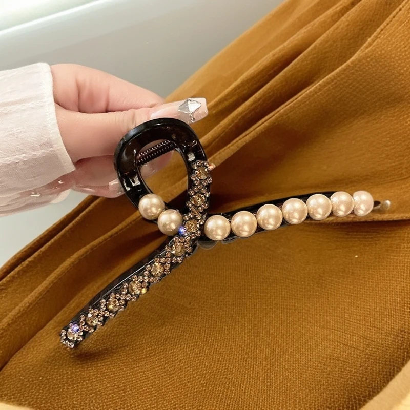 大号盘发抓夹优雅亚克力轻奢女高级感发卡后脑勺时尚盘发夹鲨鱼夹