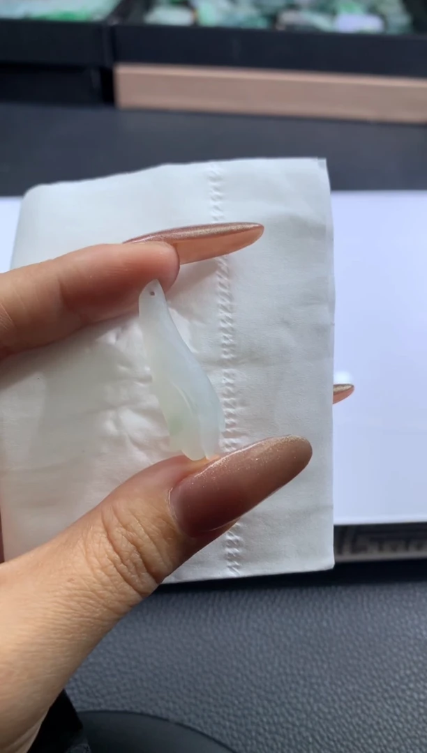 【闪购商品】定制翡翠未镶嵌翡翠
