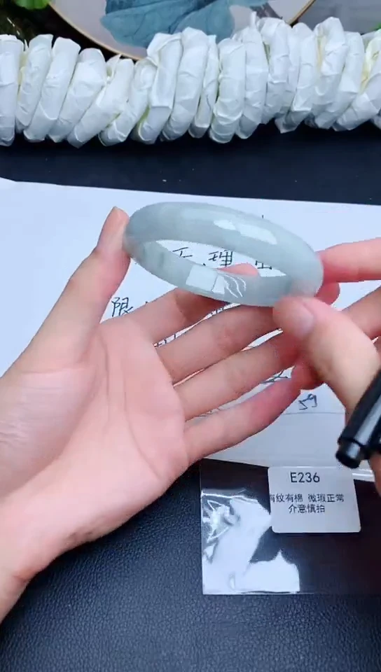 翡翠手镯未镶嵌E236所见即所得