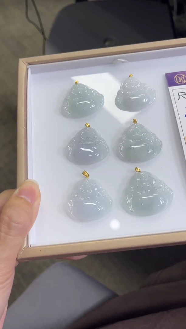 颈饰18K金镶嵌翡翠H58/多样性发一件/配绳子