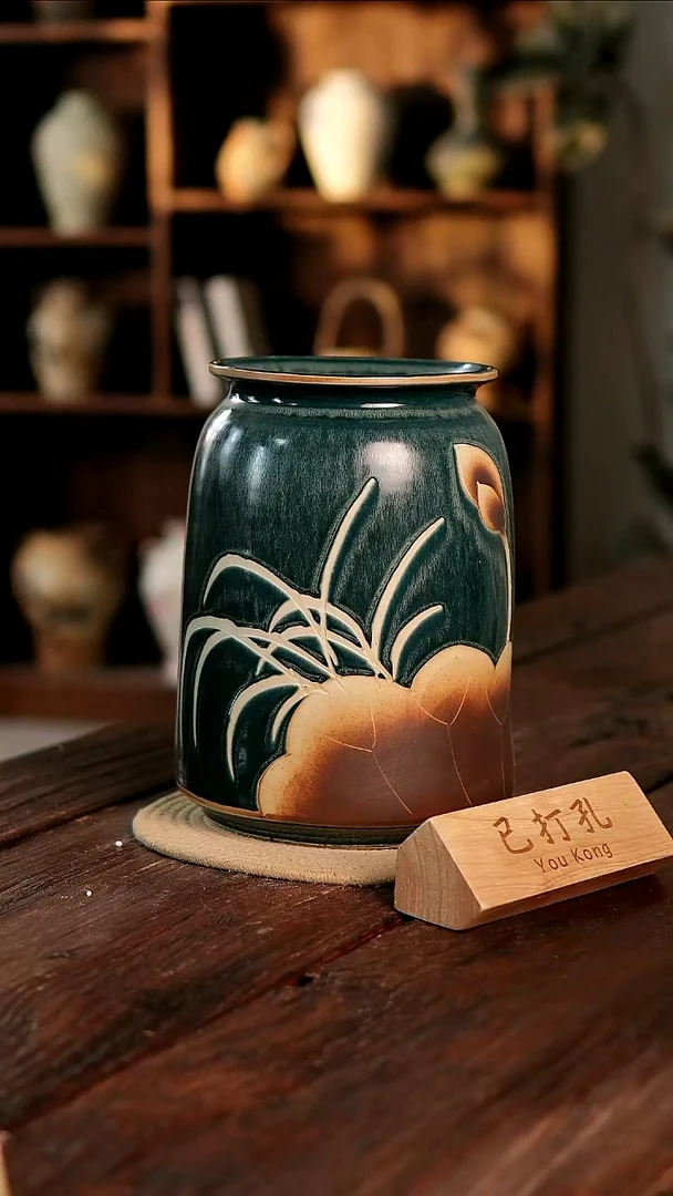 摆件29-161高28口15误差2已打孔瑕疵