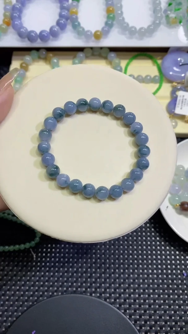 散珠翡翠卡7.7左右蓝紫飘花手串