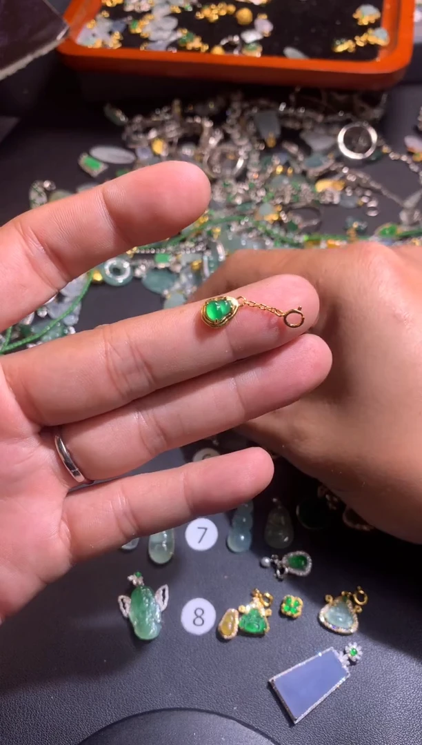 【闪购商品】翡翠吊坠(不含链)银S925镶嵌1