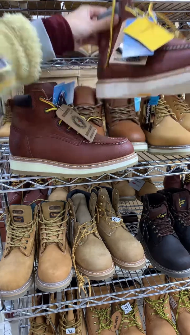 牛皮44码，AP360，运动鞋码，牛皮工装靴，默认微瑕 领口氧化