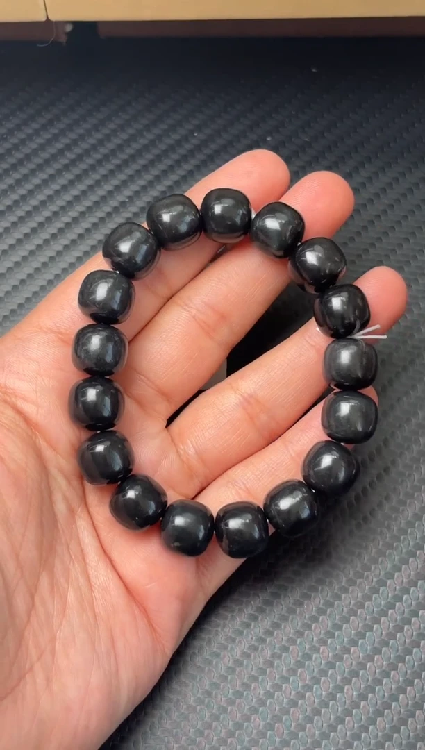 未镶嵌手串和田玉若羌微色差卡11