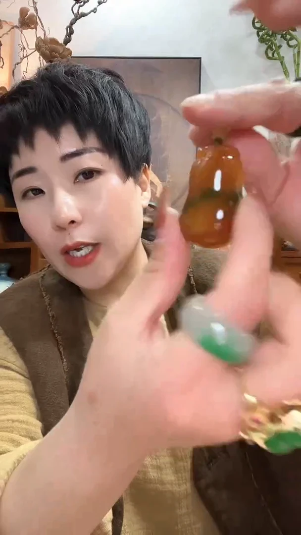 吊坠(赠链)未镶嵌翡翠458