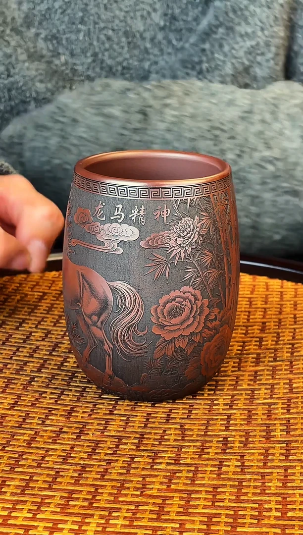 龙马精神 石红主人杯