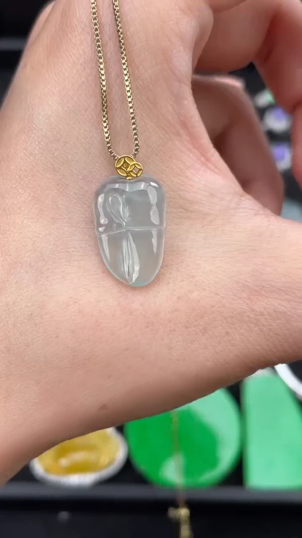 翡翠18K金镶嵌吊坠(不含链)缅甸翡翠严选LKL