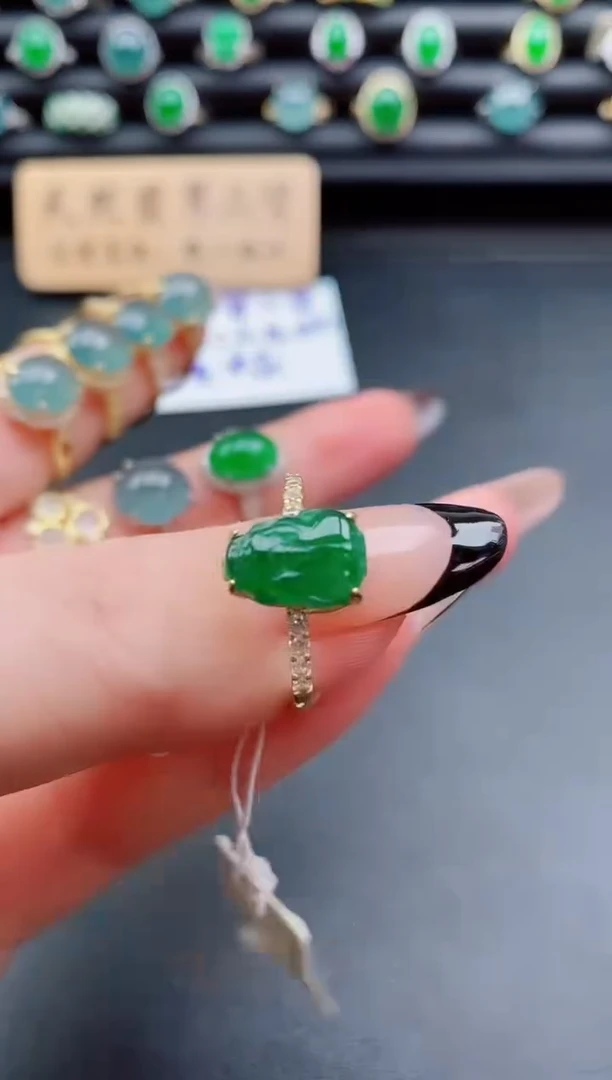 银S925镶嵌戒指翡翠1
