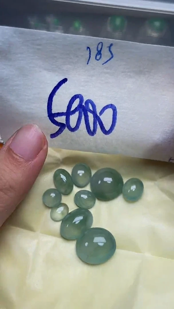 定制翡翠未镶嵌天然缅甸翡翠A货186
