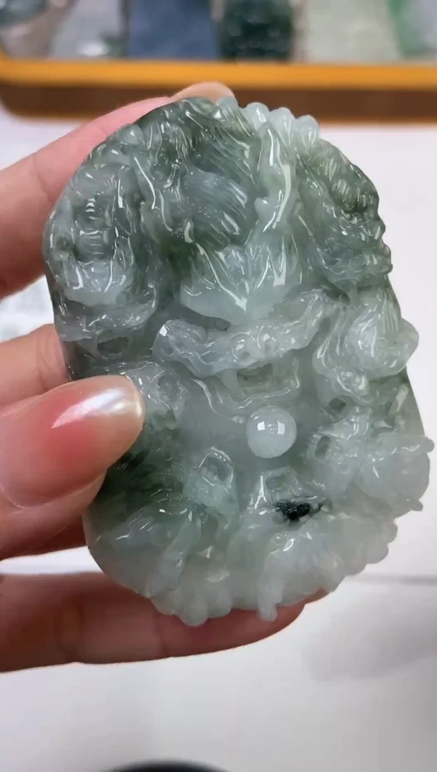 翡翠挂件未镶嵌285969    /多样性一件发