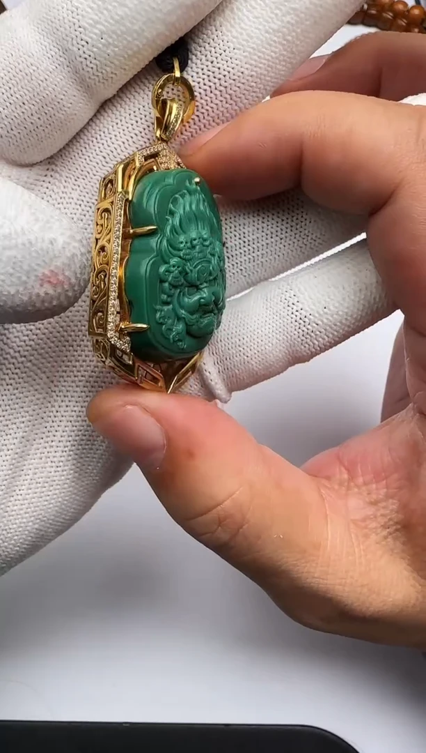 18K金镶嵌绿松石吊坠(赠链)绿松石 吊坠