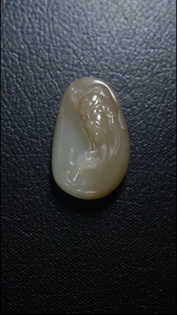颈饰未镶嵌和田玉关公