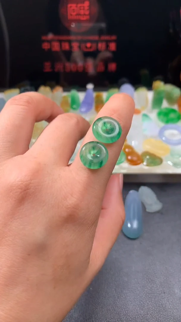 未镶嵌定制翡翠你**夏