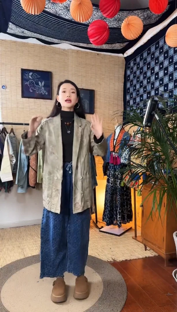 【闪购商品】设计师款绿热转印西装外套