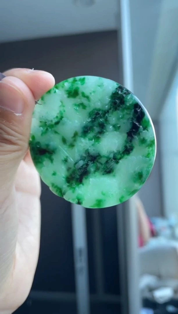 吊坠(不含链)未镶嵌翡翠天然缅甸A货翡翠