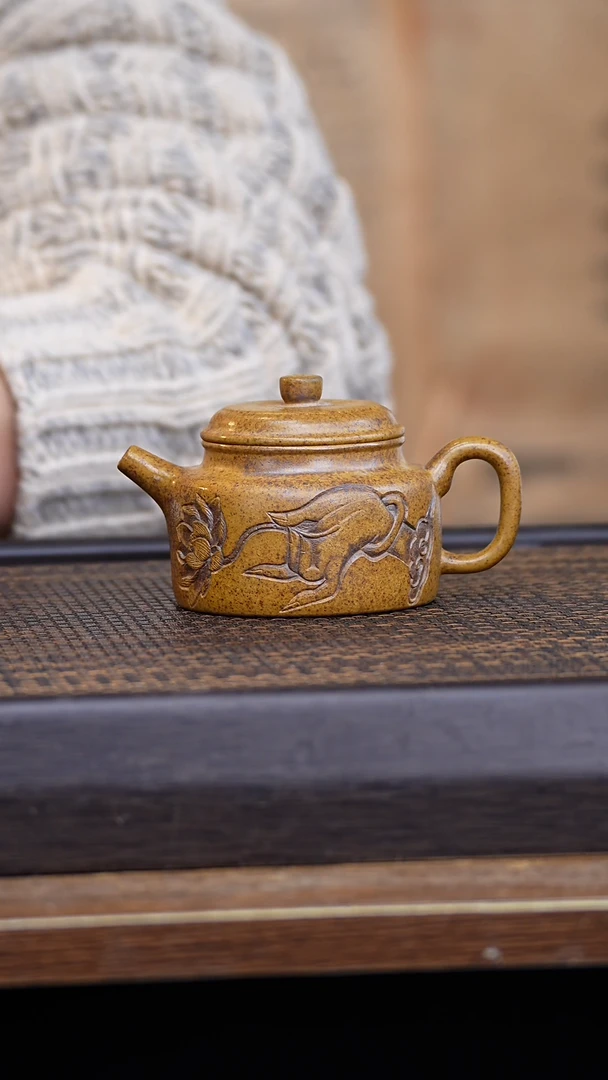 【闪购商品】紫砂茶壶456978312465789