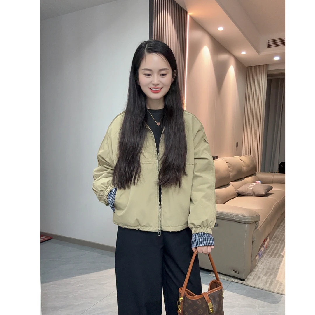 【程程优选】小款格子袖拼接棉服
