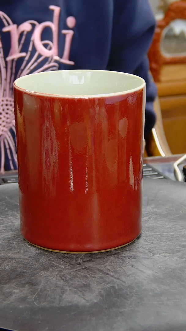 瓶郎红釉笔筒#5071#瓷器