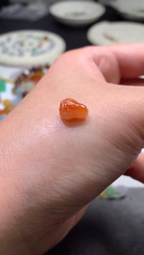 未镶嵌定制翡翠毛货 9.4-7.2-5.8