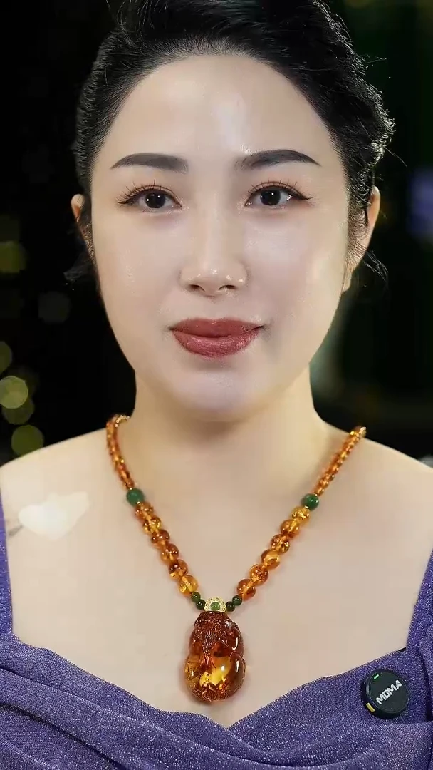 琥珀（花珀）项链未镶嵌花珀貔貅吊坠