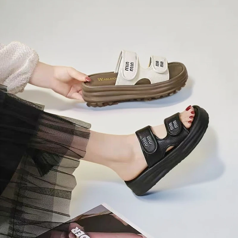 2025春夏新款增高厚底凉鞋配裙子舒适拖鞋女一字扣休闲百搭凉拖鞋