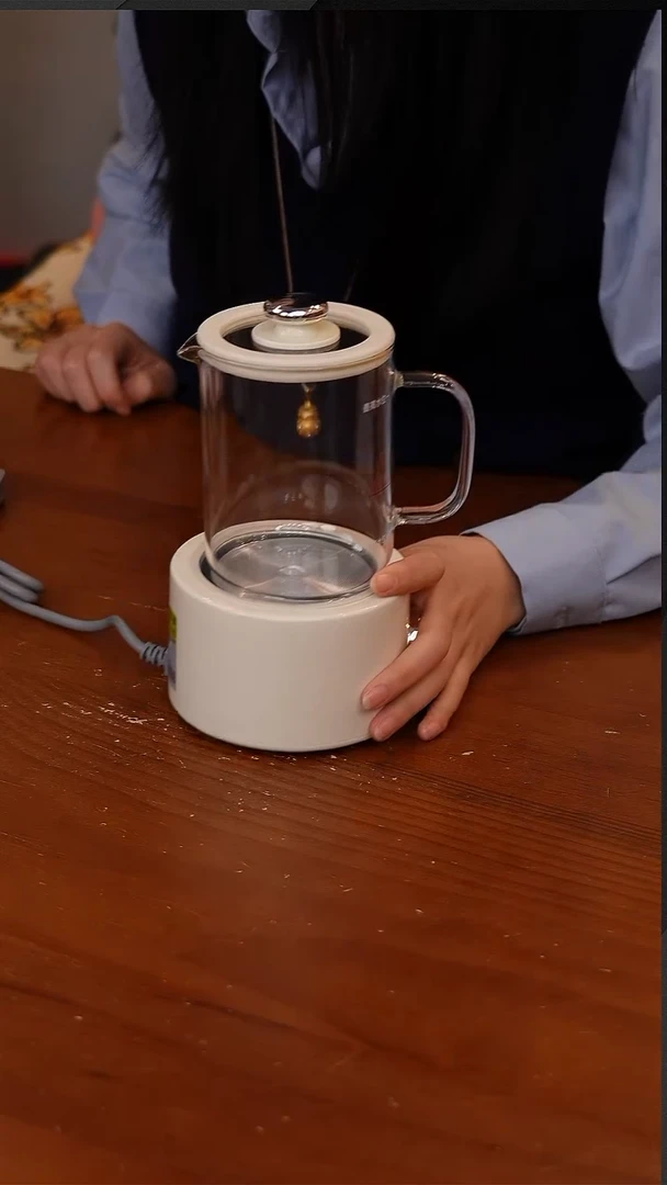 陶132-NERF电热水杯