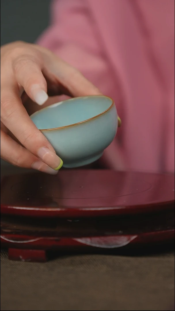 敛口杯 带底款 颜色随机 单只