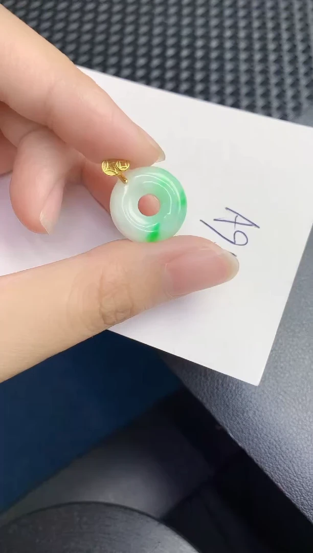 翡翠未镶嵌颈饰天然翡翠緬甸A貨