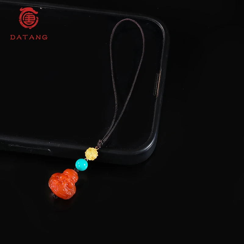 南红财神爷18K挂件G32349