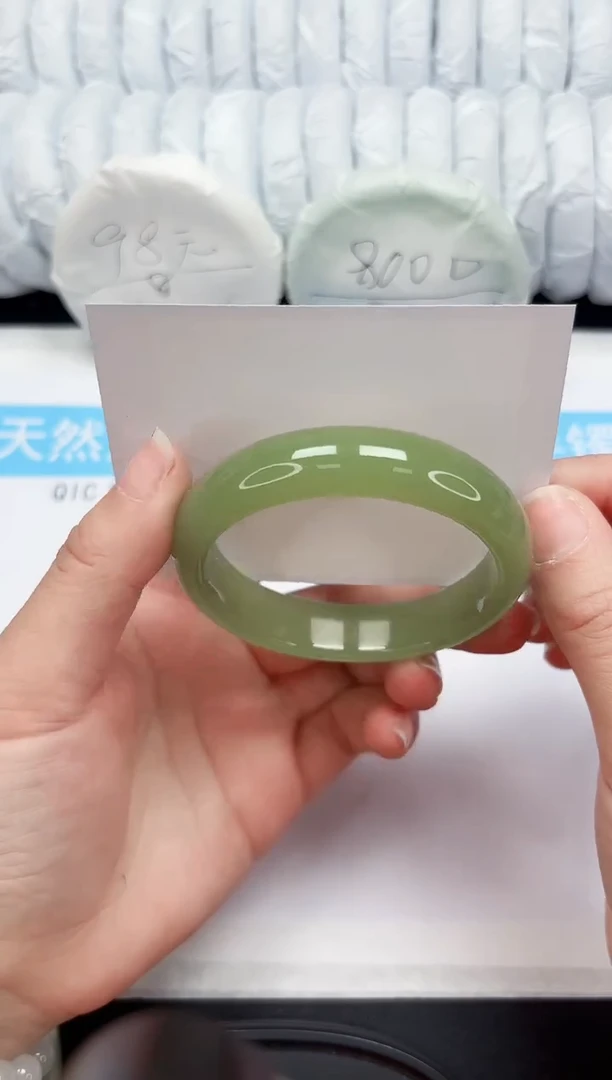 【闪购商品】石英质玉手镯未镶嵌26-60