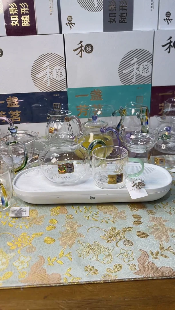 纳福迷翠。。。。。。。。。