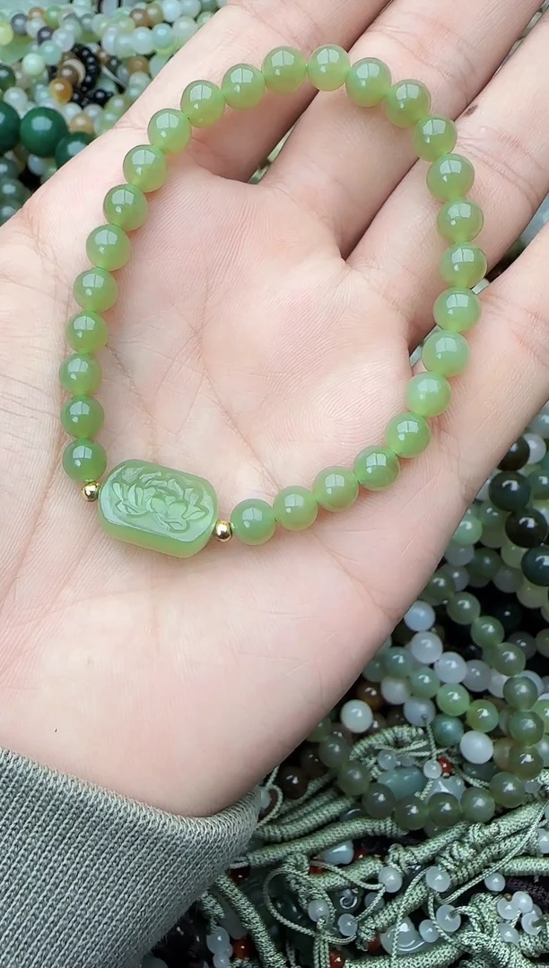 颈饰未镶嵌和田玉拍一发一