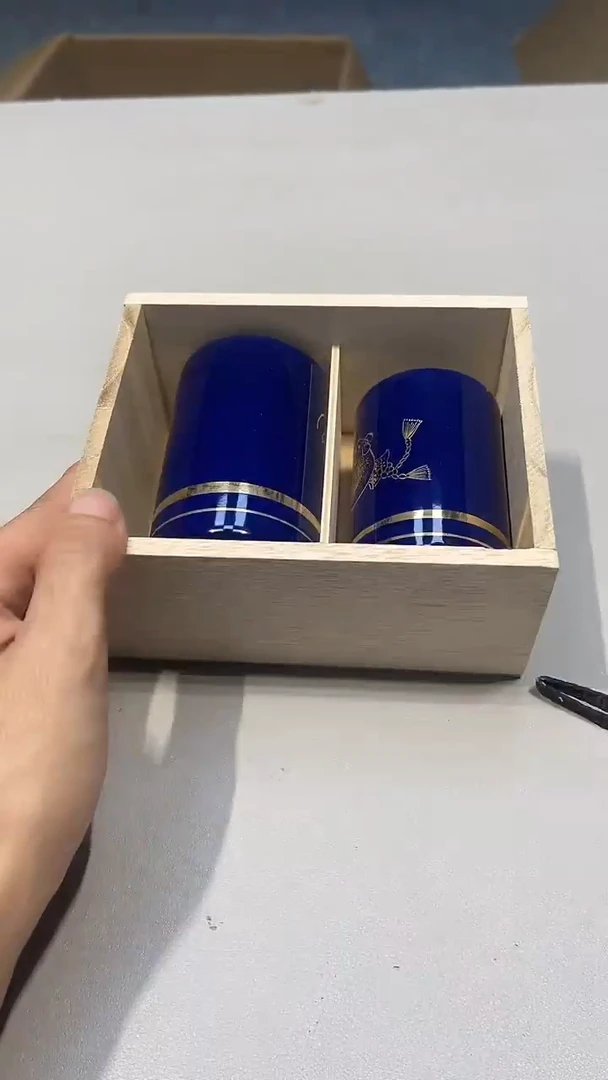 手工艺品琉璃曾*城城工艺品中古店