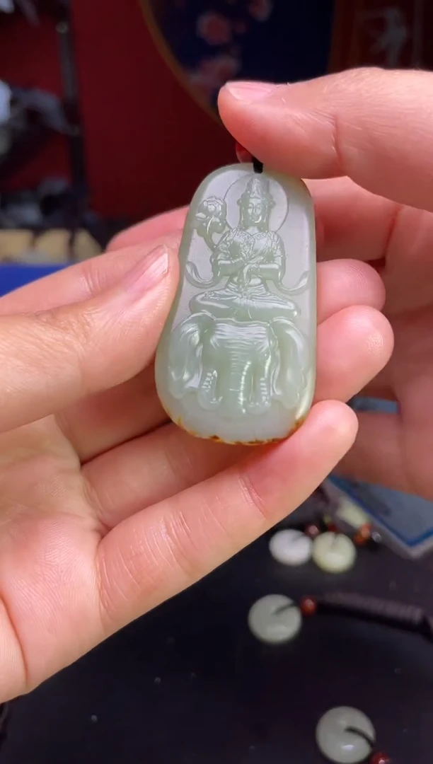 颈饰未镶嵌和田玉1