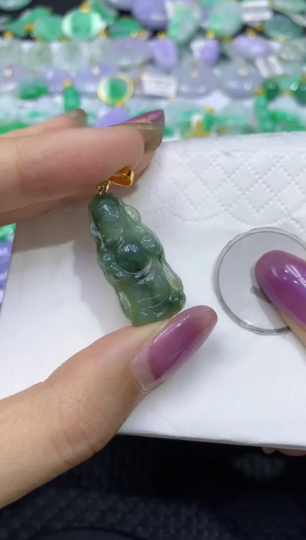颈饰未镶嵌翡翠天然缅甸翡翠A货