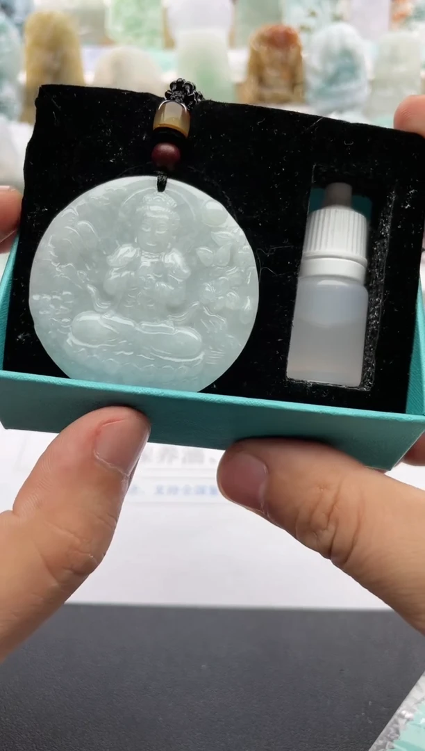 【闪购商品】翡翠颈饰未镶嵌..../1/20/ 44