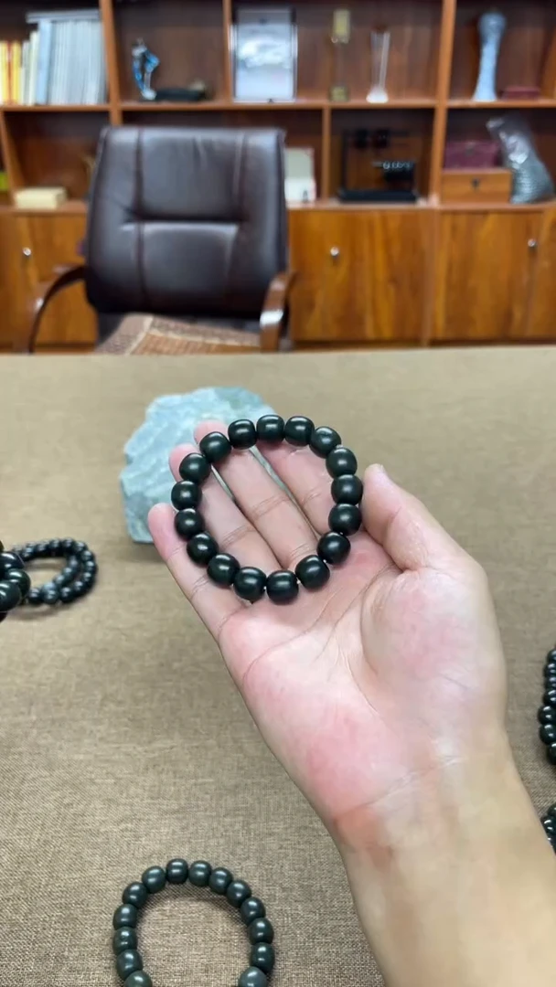 和田玉未镶嵌颈饰多样性发货拍一发一哑光格尔木青玉12老型