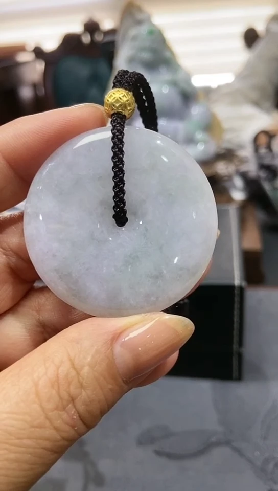 颈饰未镶嵌翡翠?****u吊坠