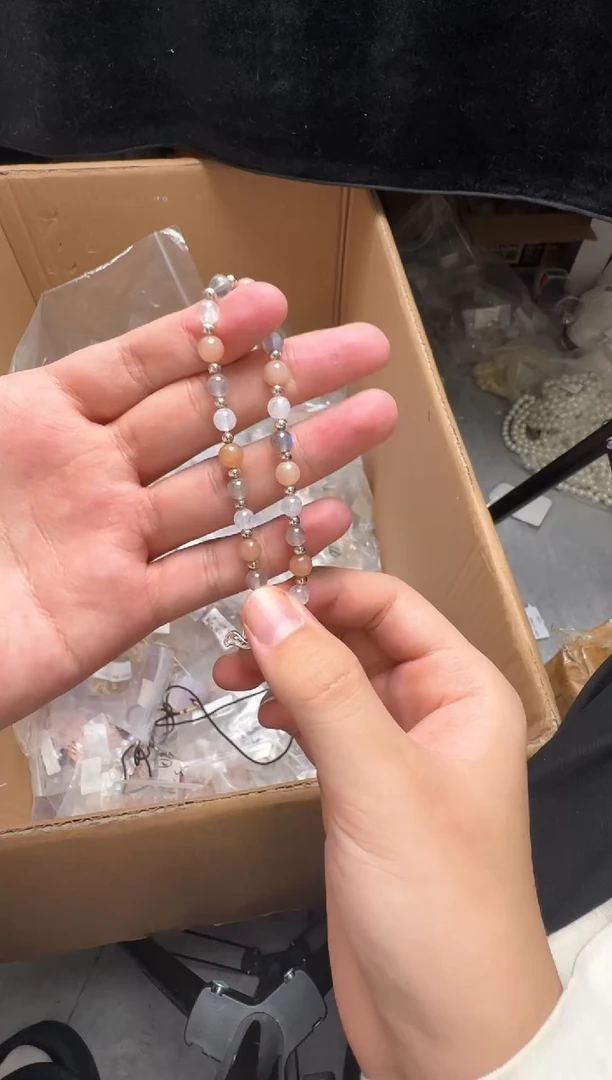 【闪购商品】水晶手链未镶嵌1上