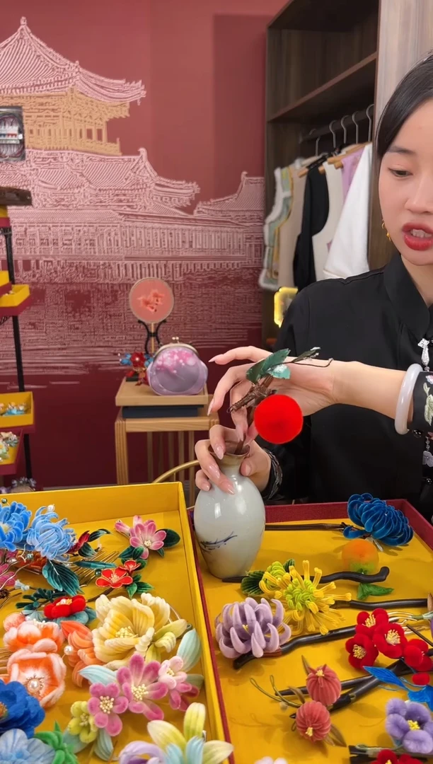 【闪购商品】刺绣非遗绒花（发饰