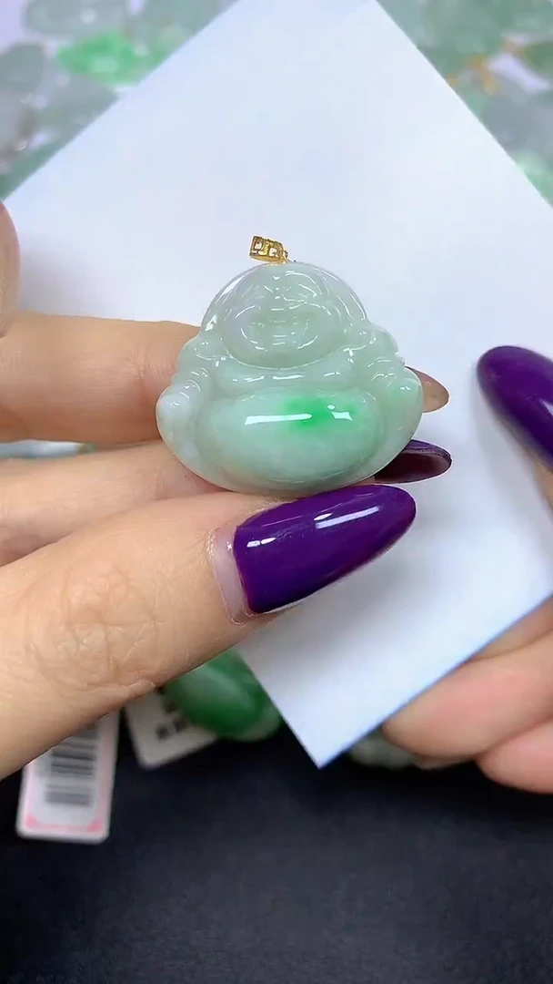 颈饰18K金镶嵌翡翠