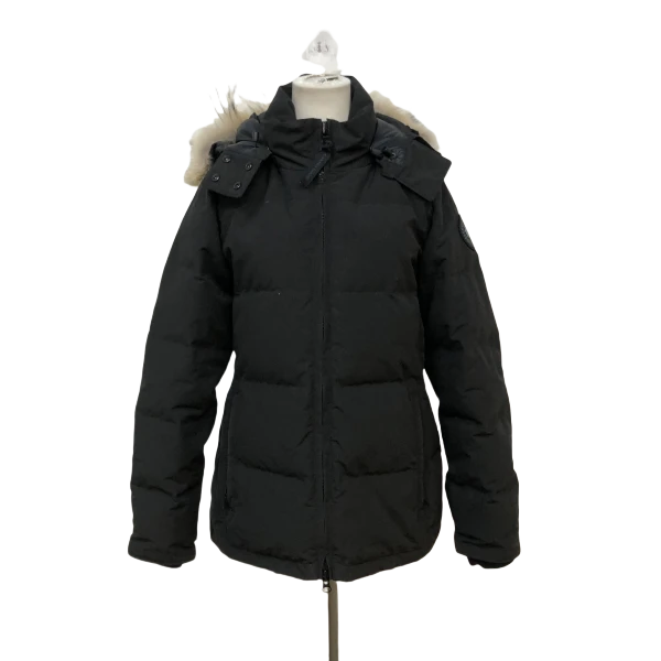 妃鱼/加拿大鹅/聚酯纤维/羽绒服/95新/马一二八