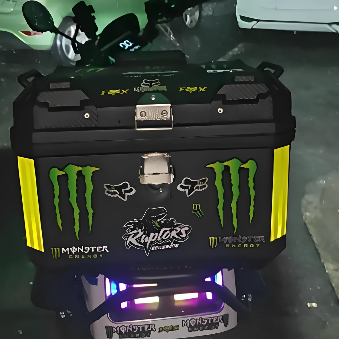 摩托车三边尾箱铝箱行李箱贴纸贴魔爪头盔贴花电动踏板车改装车身