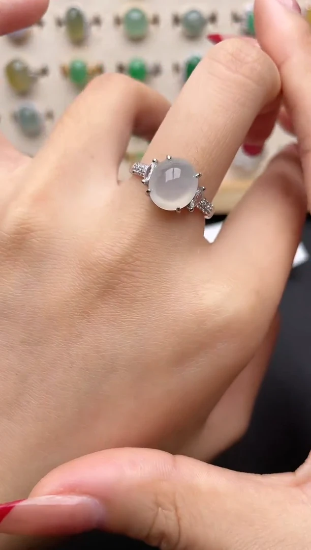 【闪购商品】翡翠戒指银S925镶嵌一物一证一礼盒