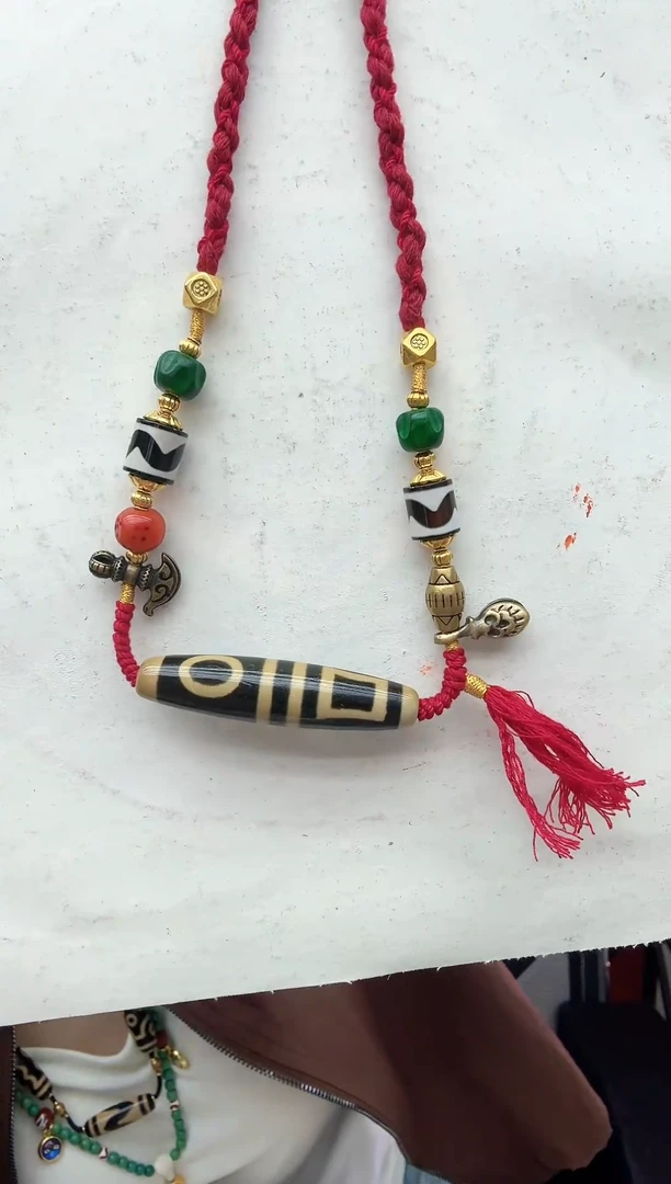 玛瑙/玉髓（覆膜）颈饰未镶嵌一眼天地天珠多宝编绳项链