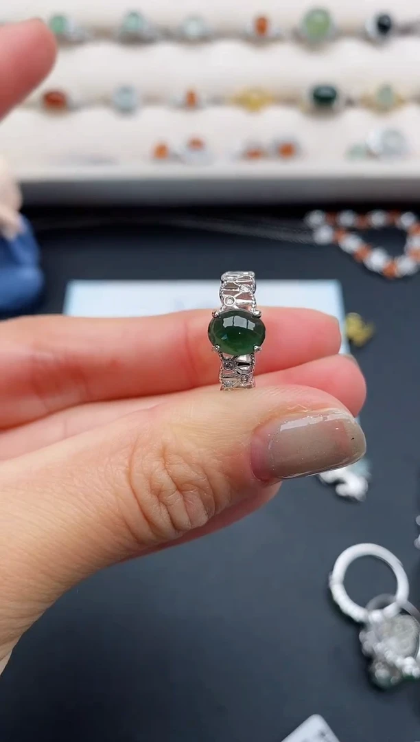 银S925镶嵌戒指翡翠111111+7