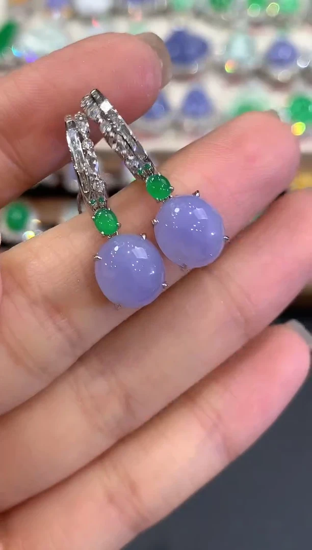 18K金镶嵌翡翠耳饰a118紫货有色差