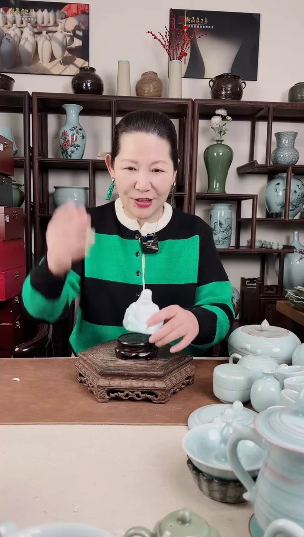 【闪购商品】杯龙泉青瓷 佛摆件